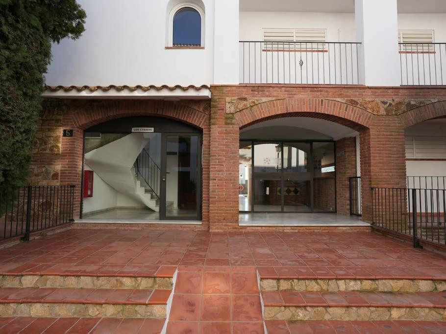 With Sea View & Pool, Garden, Dishwasher Lloret de Mar