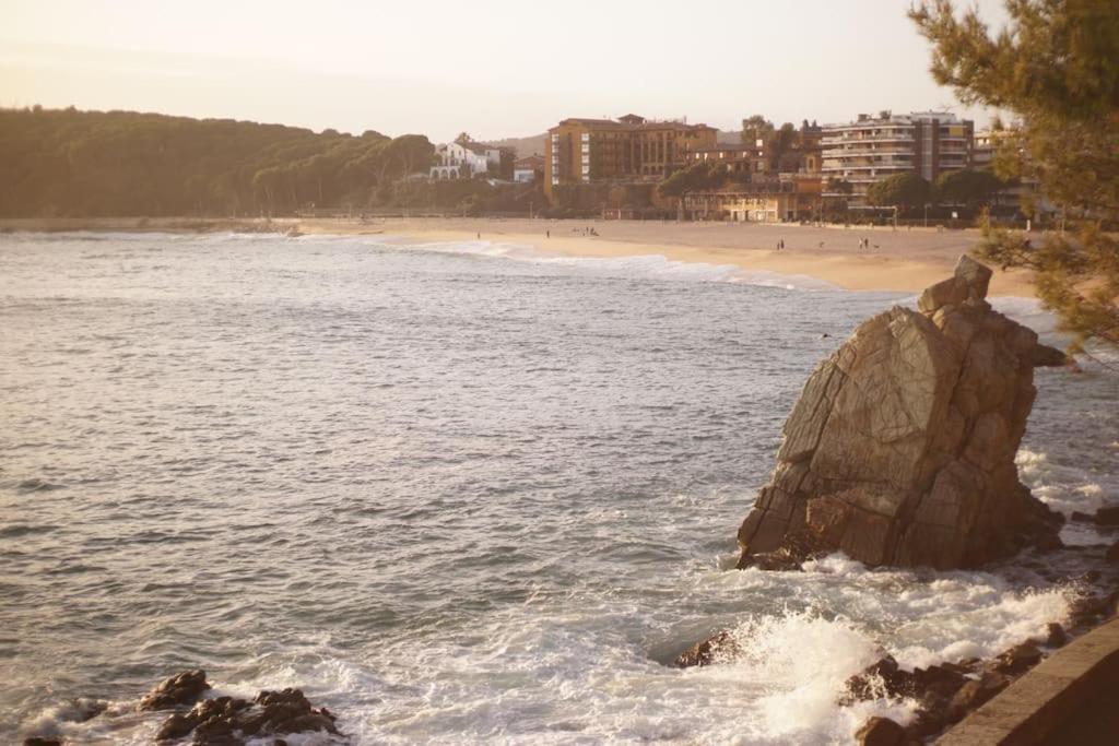 With Sea View & Pool, Garden, Dishwasher Appartement Lloret de Mar