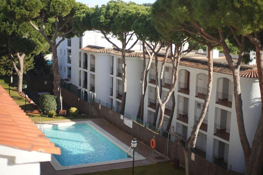 With Sea View & Pool, Garden, Dishwasher Appartement