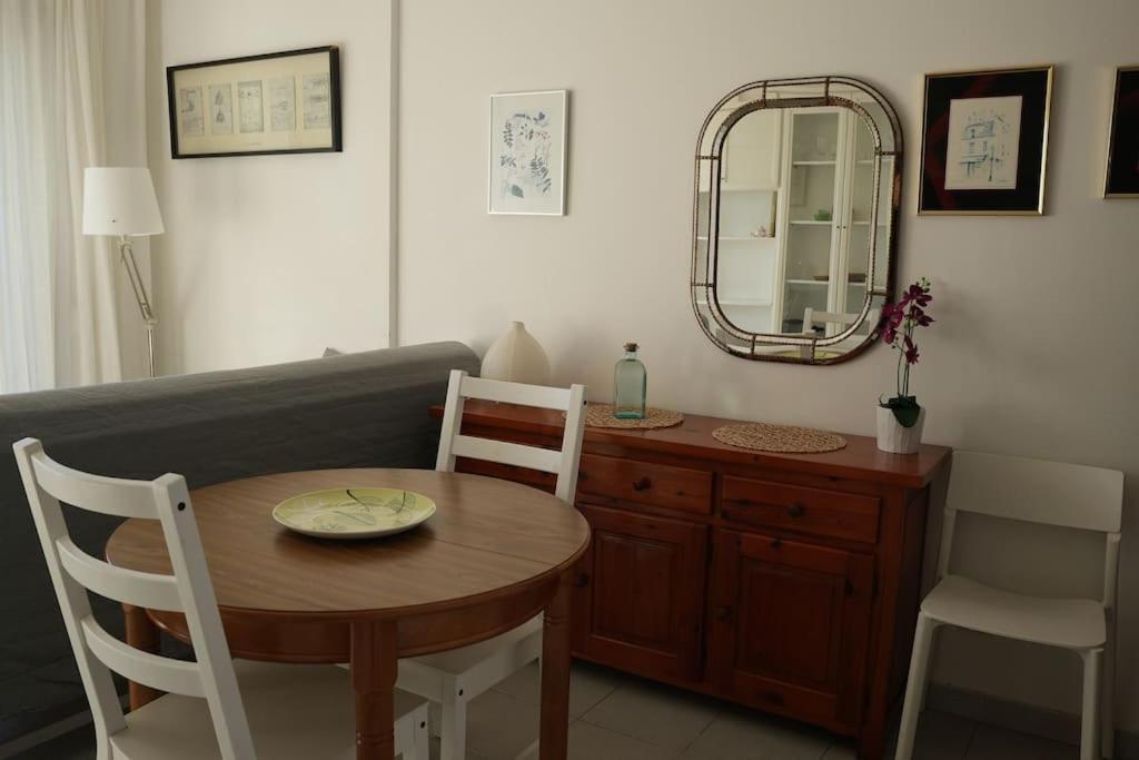 With Sea View & Pool, Garden, Dishwasher Appartement *